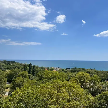 Δωμάτια σε οικογενειακή κατοικία Kolevi Sea Garden Retreat *